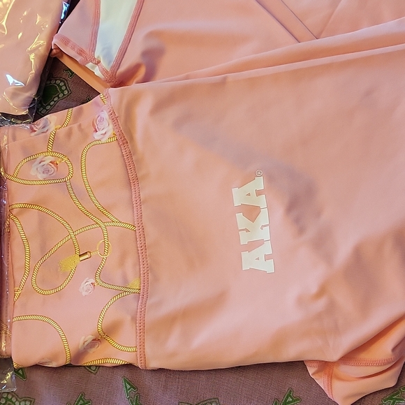 AKA Alpha kappa alpha leggings set - Picture 4 of 7